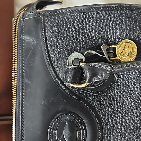 Dooney & Bourke purse - Picture 9 of 14
